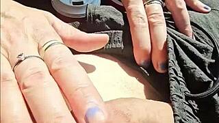 Driftwood and barefoot kontessa enjoy a relaxing day at the beach with handjob fun.