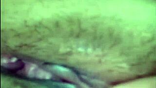 ASIAN SLUT MASTURBATES ON WEBCAM!