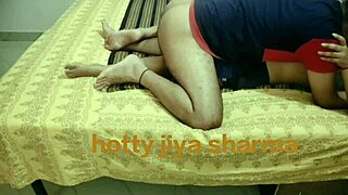 Punjabi big boobs bhabi sucks