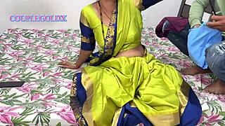 कोमल कि झटे कहीं पर भी खुजाने लगी ब्यूटीज़न के चक्कर जेंट आया घर में