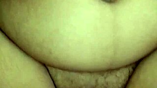 Gordinha gostosa metendo with big ass spreading and gaping