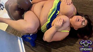 stacxxxs shows raven belle in bbw interracial with big natural tits as pizza boy returns