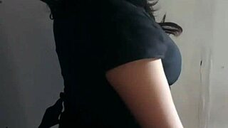 Putiesposa enfiestada termina empinada poniendo cuernos consentidos en fiesta al aire libre