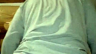 Lonely Latina Calls Neighbor For Homemade Blowjob And Riding Sex