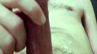 i cum so good in bedroom close up. huge homemade solo from andré in sorocaba sp
