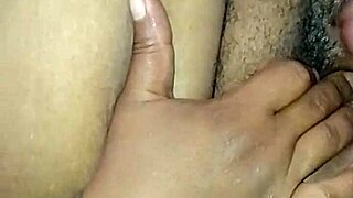 Gordinha gostosa metendo with big ass spreading and gaping