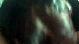 Putiesposa enfiestada termina empinada poniendo cuernos consentidos en fiesta al aire libre