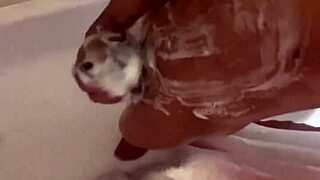 from the shower straight to the streets baby come meet me right in the sheets now!