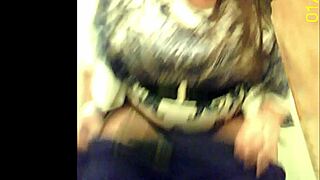 Espiadas En El Wc 2 Capturing Toilet Moments In Detail