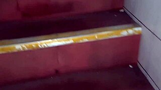 Peladas Exposed at Gas Station as Frentista Pounds Putinha in Public Quickie