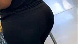 Nalgona with that big ass voyeur view 😏