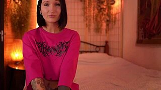 step-daughter hints at throat healing with step-dad's monster cock in taboo roleplay