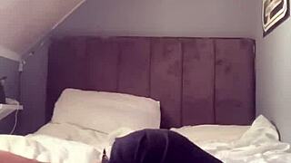 Bi Muslim Feels Deep Desire While Giving Blowjob in Emotional Arab Encounter