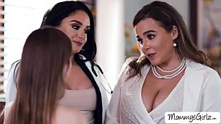 Stepmom doctors fuck their stepdaughter