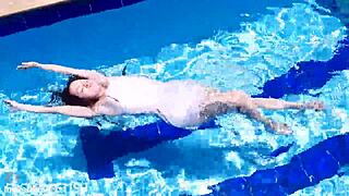 Oh Wow, Yessica Bunny's Post-Contractions Time Hits The Best At 1:18!