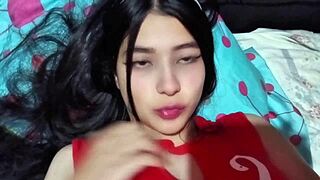 Amateur Colombian Bunny In Cosplay Rides Tight Pussy Until He Cums Inside!