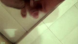 Masaje antes de entrar a la ducha, feel my Peruvian body relax with this touch.