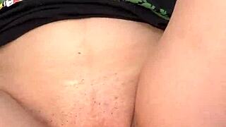 Sexy amateur girl close up pussy masturbation with Amelie Dubon