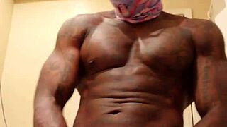 Bbc Worship With Hallelujah Johnson As Muscular Bodybuilder Dominates In Solo Fetish Scene