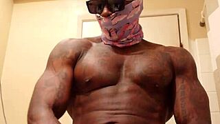 Bbc Worship With Hallelujah Johnson As Muscular Bodybuilder Dominates In Solo Fetish Scene