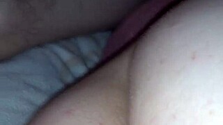 moja sylwia my girlfriend gives outdoor public handjob to amateur friend