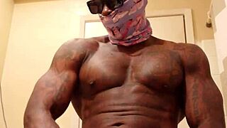 Bbc Worship With Hallelujah Johnson As Muscular Bodybuilder Dominates In Solo Fetish Scene