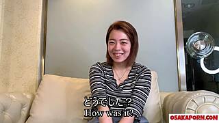 Silent Sex with Expressionless 23-Year-Old Japanese Girl in Short Hair and Chubby Build