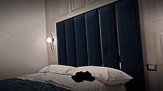 papà sexy con grosso cazzo scopa il letto e poi sborra tanto allo specchio. papà sexy italiano - papà sexy e tremendamente porco