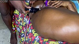 baise moi encule mon gros cul avec ta grosse bite black et défonce ma chatte avec ce sex toy fait moi jouir