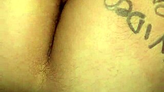 Amateur Teen with Tight Ass Gets Fingered by Partner in Close-Up Couple Action