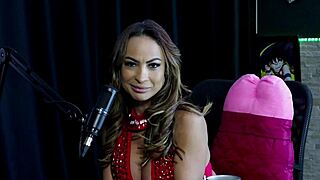 I love giving my ass it makes me happy when I drink I gave tips for anal sex and I've fucked 15 at once in gang bang with Belinha Baracho.