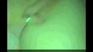 Tinder Slut Masturbating