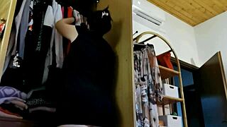 Italian girl fart all over your pretty face - smell them all?