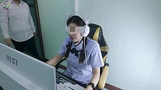 ASIAN BABE IN UNIFORM SQUIRTS WHILE RIDING TEACHER COCK IN DORM