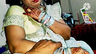 Horny indian bhabhi takes monster cock in homemade hardcore pov sucking and fucking session