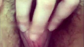 I saw this teen girl doing a Chinese BJ on China BJ Hinaporn.