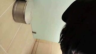 Seriously, want to fuck in public here?