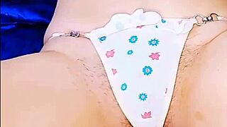 Watch Out! This Japanese Madrasta Gets Caught by Enteado Showing Off Her Pussy with Dildo for Amante While Marido Works!