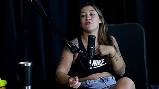 Wow, this safada strips sensually showing tits after chatting about transsexual fantasies and losing virginity!