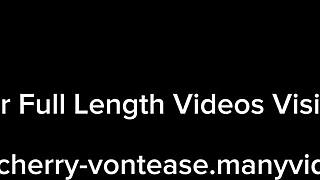 Fat bbw plays with her wet hairy pussy up close, dripping juices from big pussy lips in solo session.