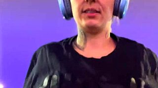 At the gym I got so hot I took off my shirt stayed in my bra oh I got so horny and hot sweat dripped down my wet pussy with tan lines.