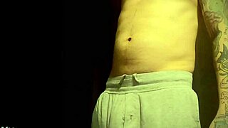 uhh, like, this bwc compilation with my muscular brunette body in bedroom, showing feet and tattoos solo... homemade european stuff, ya know?