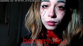 Bonneyuwu Delivers Cute Latina Cosplay in Cyberpunk Rebecca Outfit on Bed