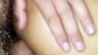 Mi vecina es virgen del culo y no aguanta mi verga in homemade brunette couple creampie anal assfucking.