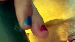 wow i just came so hard using my dildo in my pussy with toys