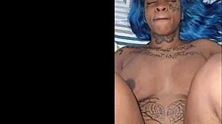 My heart feels so rich and famous right now