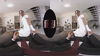 The brunette with shaved pussy gives taboo blowjob and handjob tips in this virtual get-together. It's all about hardcore hairless action.