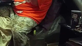 Gold digger old mans cash fuck my gash with nelly kent and choky by only gold digger with nelly kent full hd version