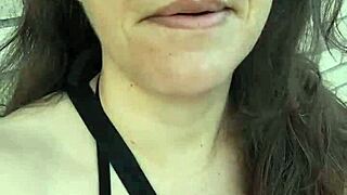 KELLY KENDRICKS SMOKES CIGARETTES OUTDOORS WITH BIG TITS CLEAVAGE ON DISPLAY!