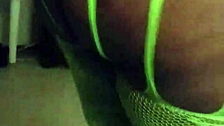 Big Booty Cousin Dances Naked Emotionally